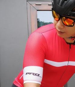 RED FERRARI SXB PRO AERO SHORT SLEEVE JERSEY ROAD BIKE