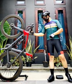 SXB +62 BATIK GREEN ROAD BIKE JERSEY