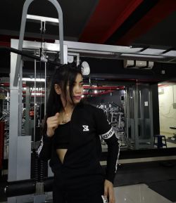 SXB DISSIDENT PACKABLE WINBREAKER JACKET AND JOGGER