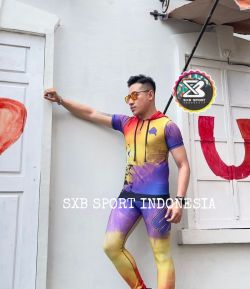 SXB HOLOCAUST SHORTSLEEVE HOODIE HALF ZIPER AND LEGGING