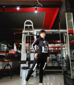 SXB LR PHOTO JACKET AND JOGGER