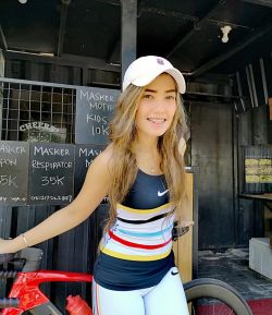 SXB SPORT NIKE STRIPED TANKTOP AND LEGGING 