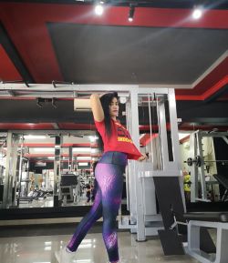 SXB SWIFTLY RELAXED II SHORT SLEEVE MESH AND LEGGING HIGHT WAIST