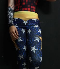 WONDER WOMEN PRINTED LONG SLEEVE AND LEGGING